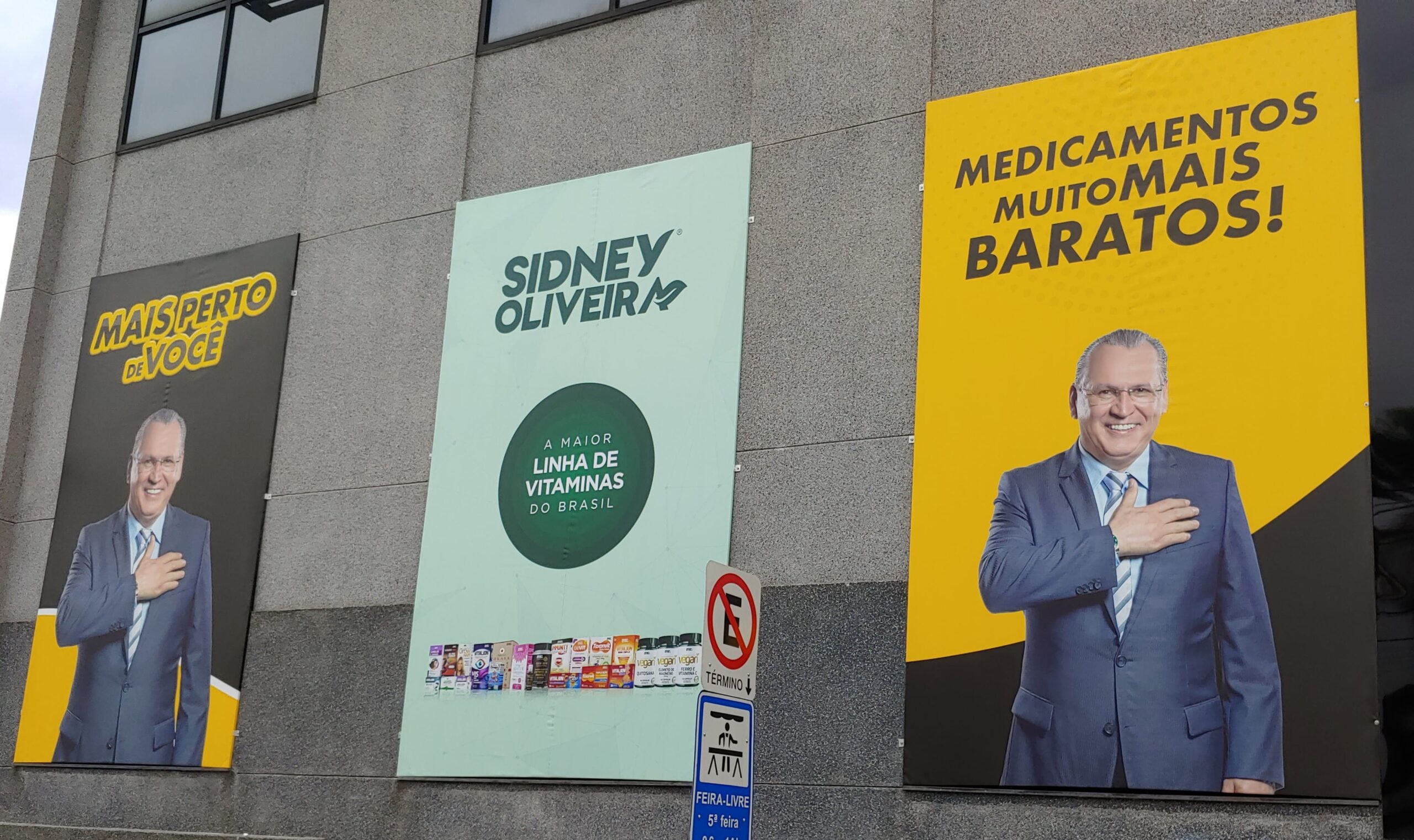 Painel de lona em grandes formatos