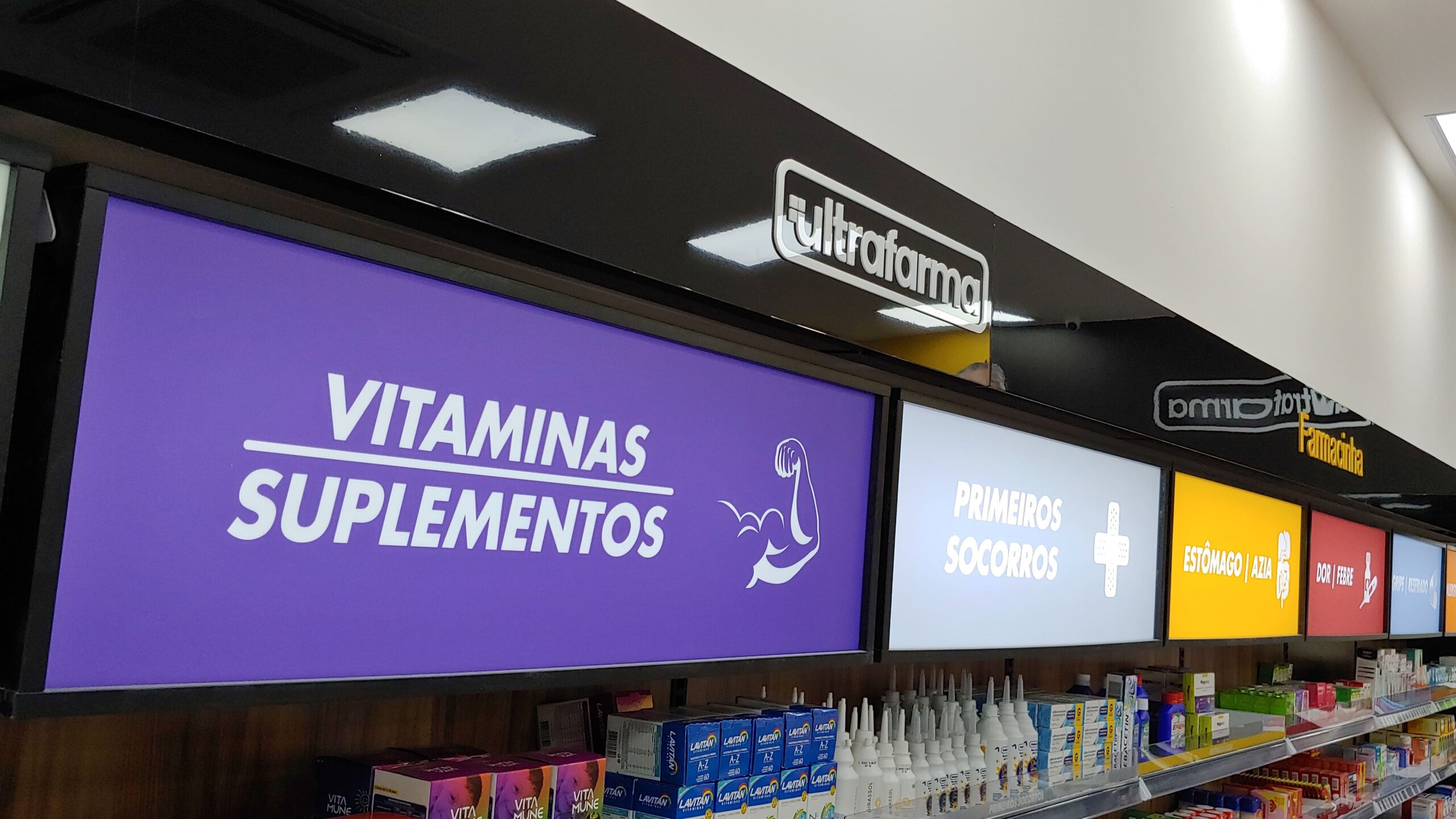 Sinalização com iluminação LED