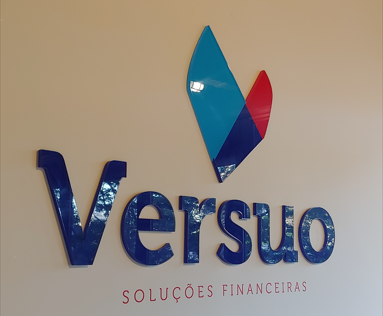 Logo em Acrílico